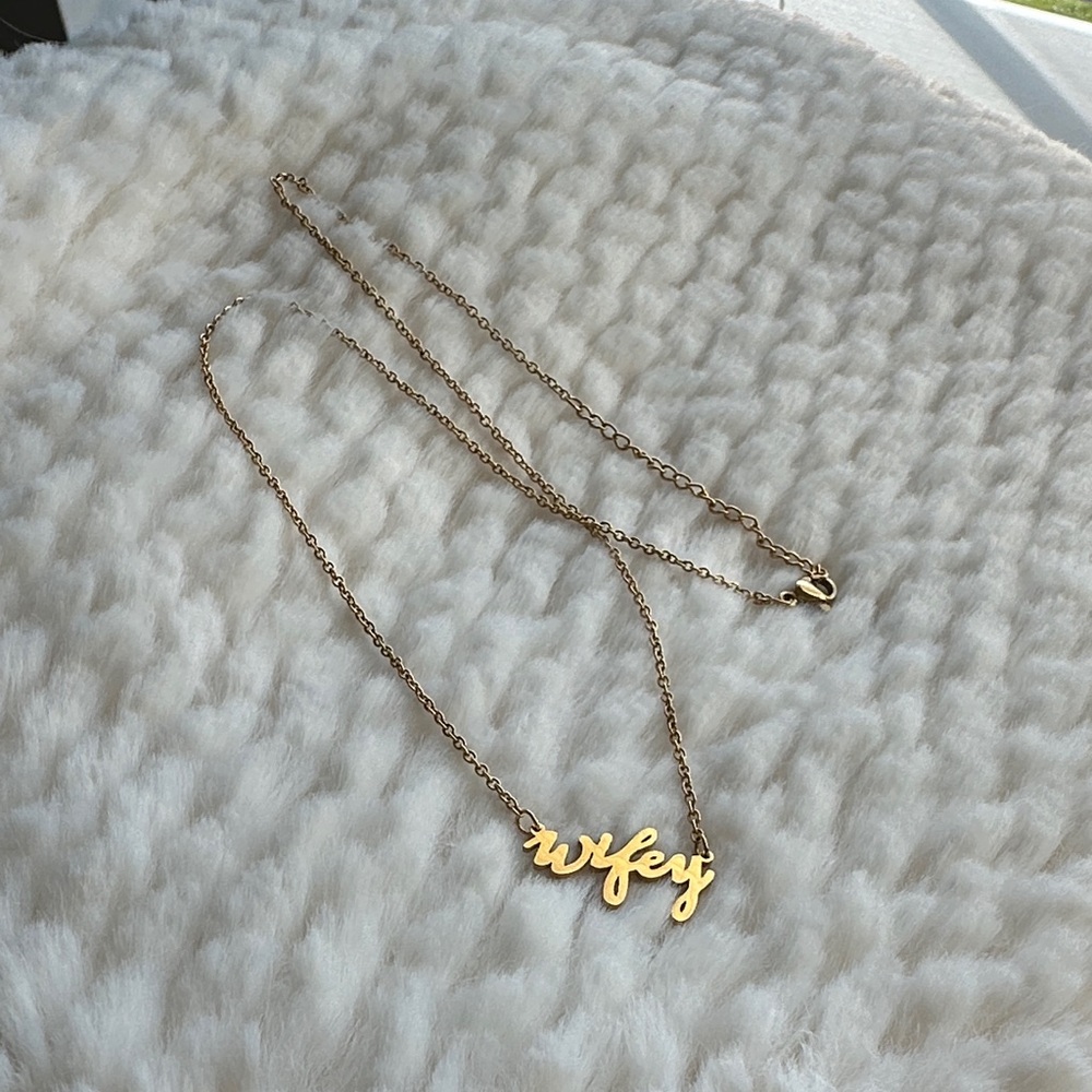 Gold 'Wifey' Necklace
